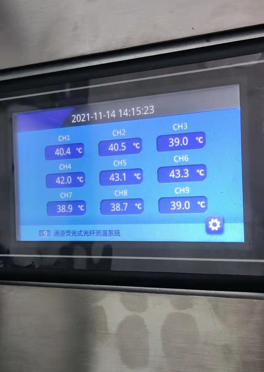 Système intelligent de mesure de la température de la fibre optique d’enroulement pour transformateur principal